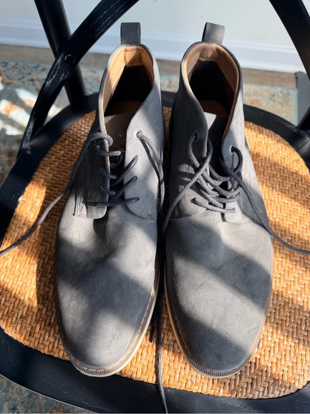 Goodfellow Men's Gray Suede Chukka Boots